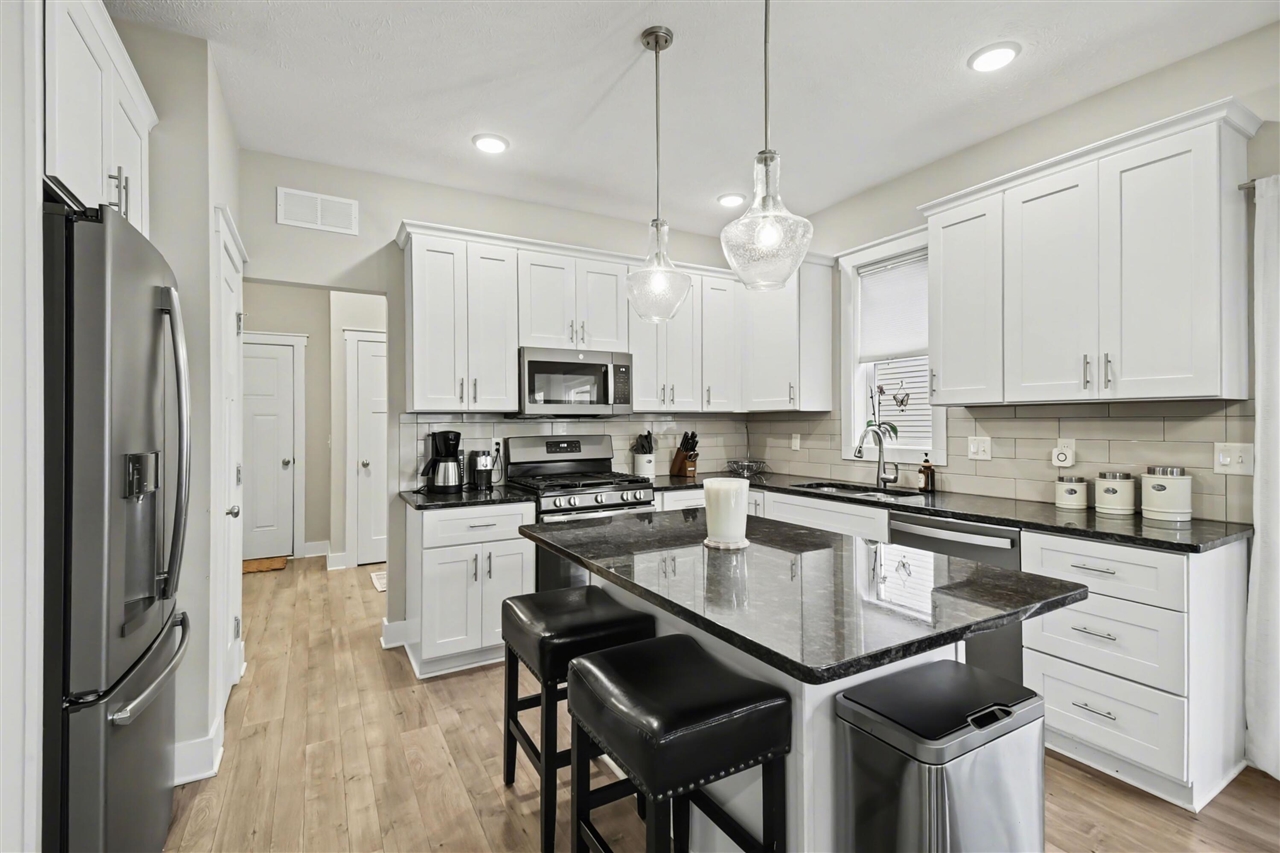 4355 Astoria Avenue, Grand Rapids, MI, 49512-5249