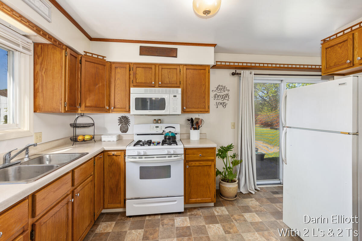 747 Root Street, Belding, MI, 48809