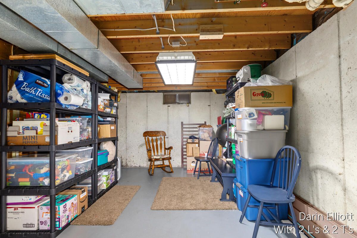 747 Root Street, Belding, MI, 48809