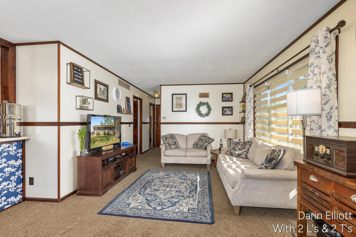 747 Root Street, Belding, MI, 48809