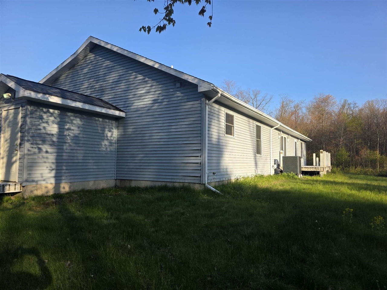 10185 S Tall Oak Trail, Grant, MI, 49327-8474