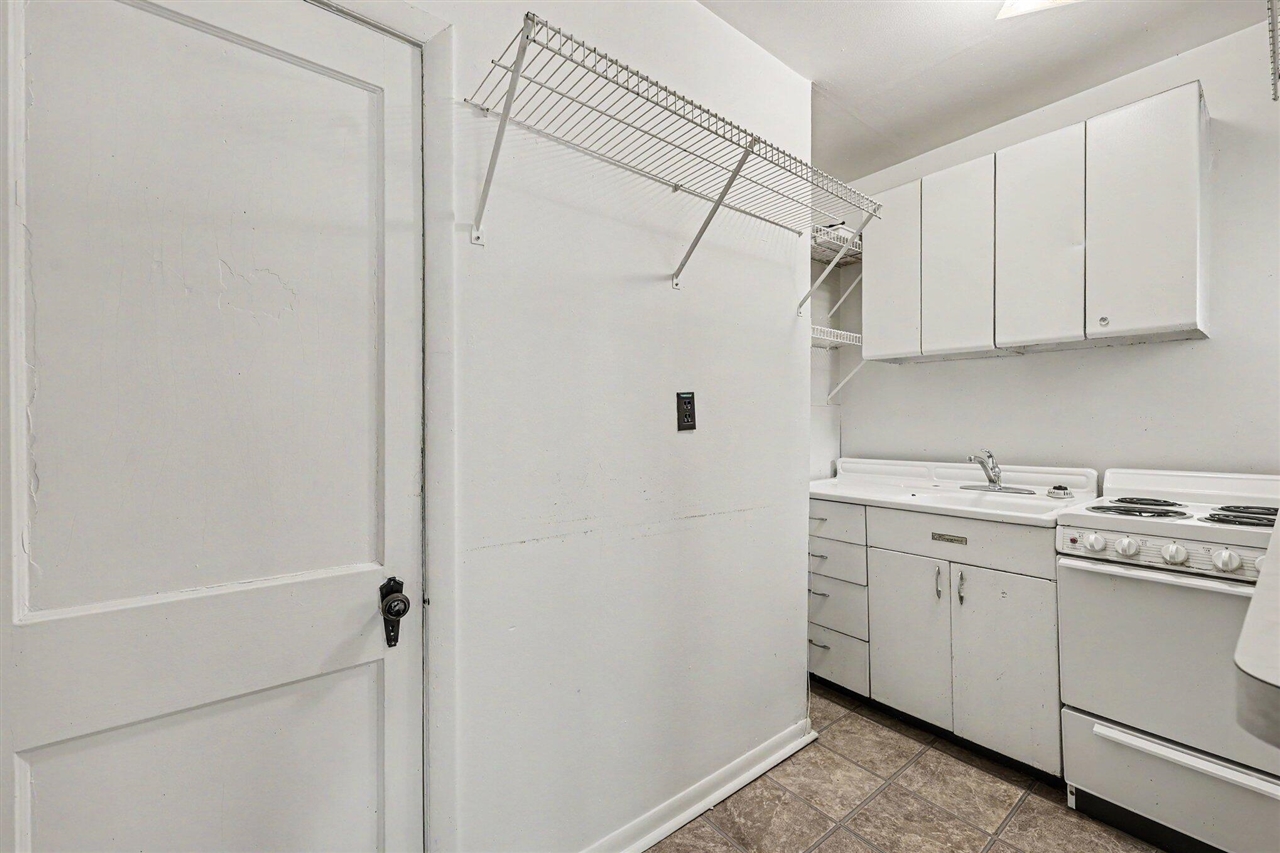 95 Oakwood Street, Ypsilanti, MI, 48197-3086