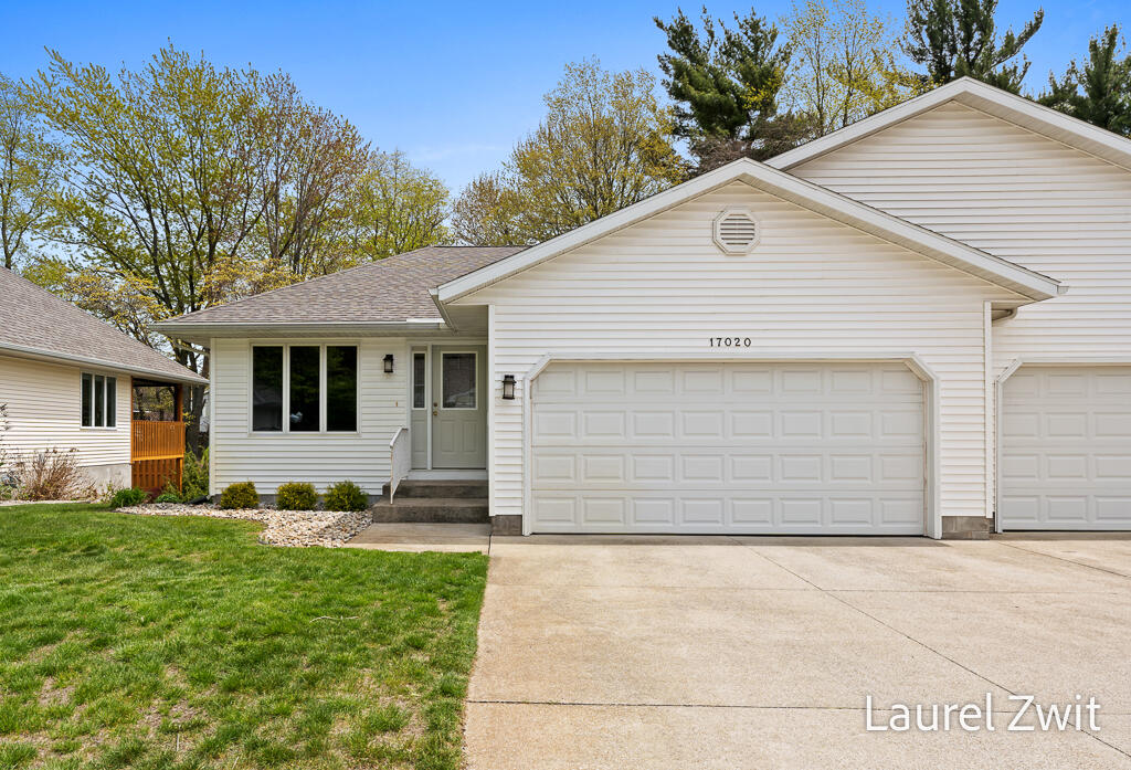 17020 Grandview Drive, Spring Lake, MI, 49456-9181