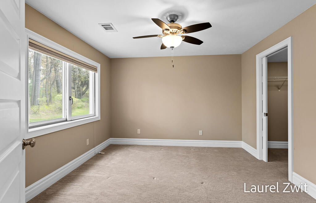 17020 Grandview Drive, Spring Lake, MI, 49456-9181