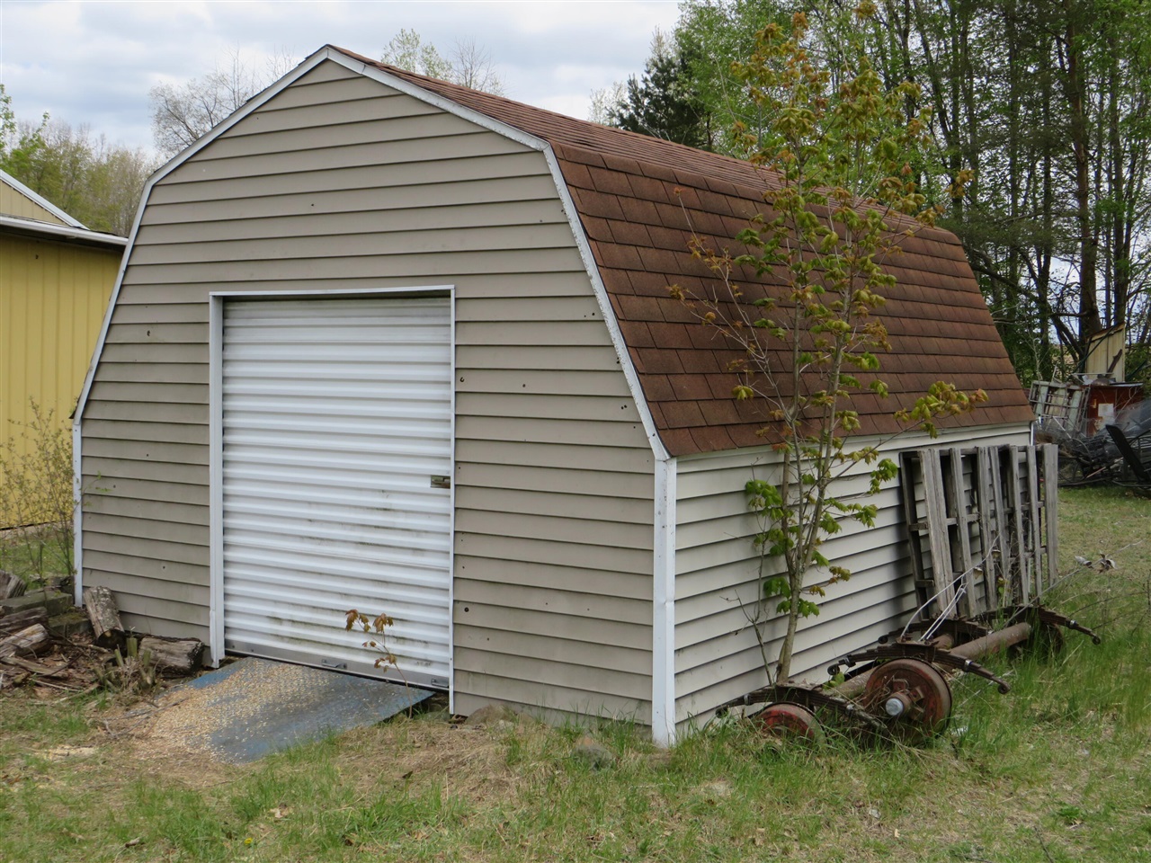 6800 170th Avenue, Stanwood, MI, 49346-8934