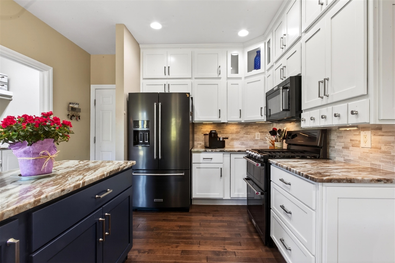 5796 Wacker Drive, Stevensville, MI, 49127-8626
