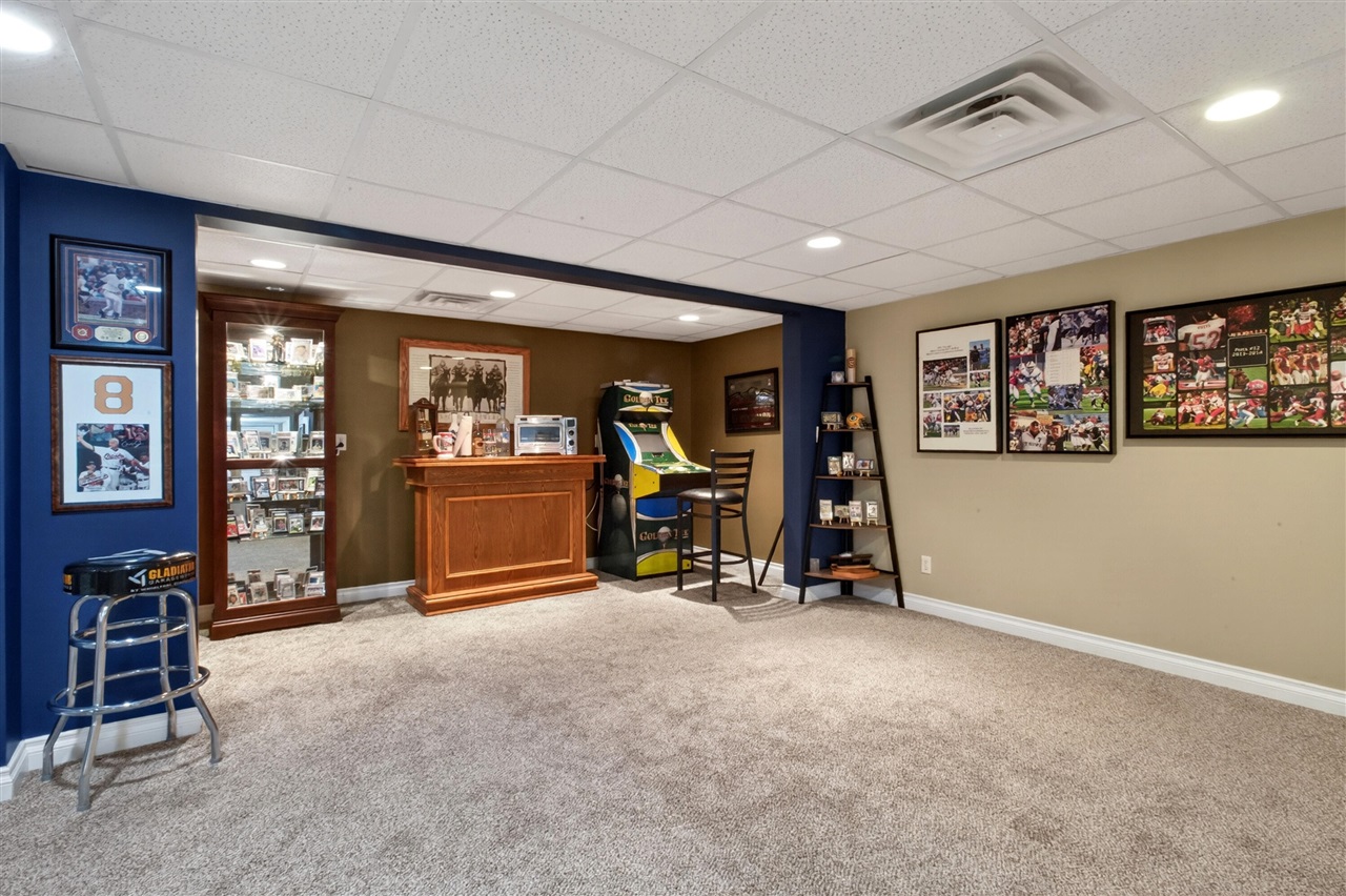 5796 Wacker Drive, Stevensville, MI, 49127-8626