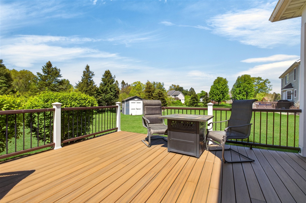 5796 Wacker Drive, Stevensville, MI, 49127-8626