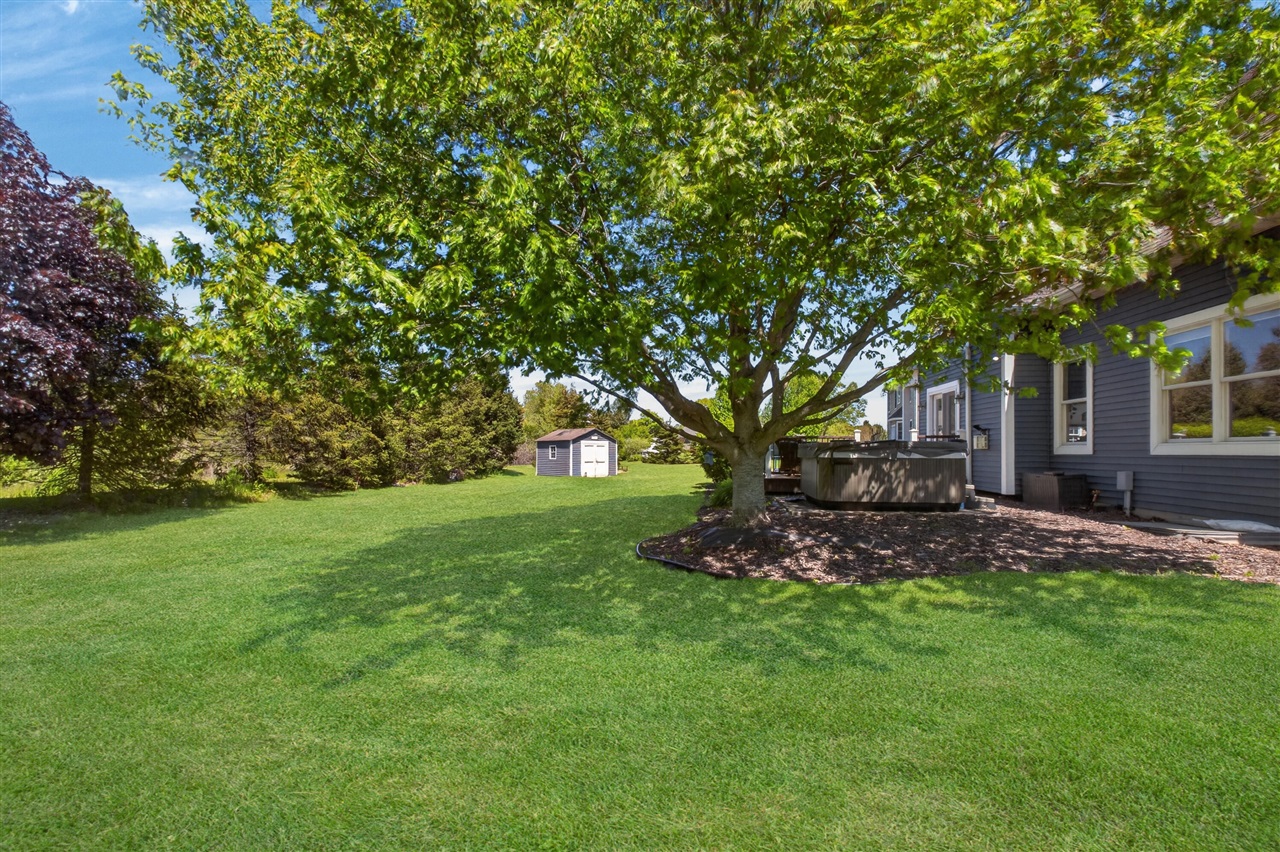 5796 Wacker Drive, Stevensville, MI, 49127-8626