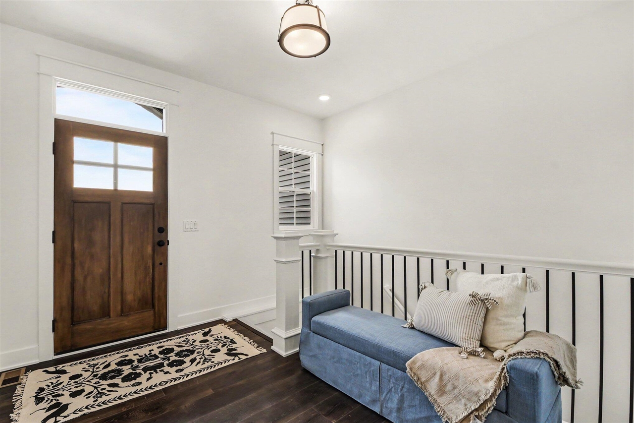 Photo 2 of Single family home for sale at 7814 Woodhurst Dr, Rockford, MI 49341 | MLS# 70531277 | Listing updated on 2026-09-23