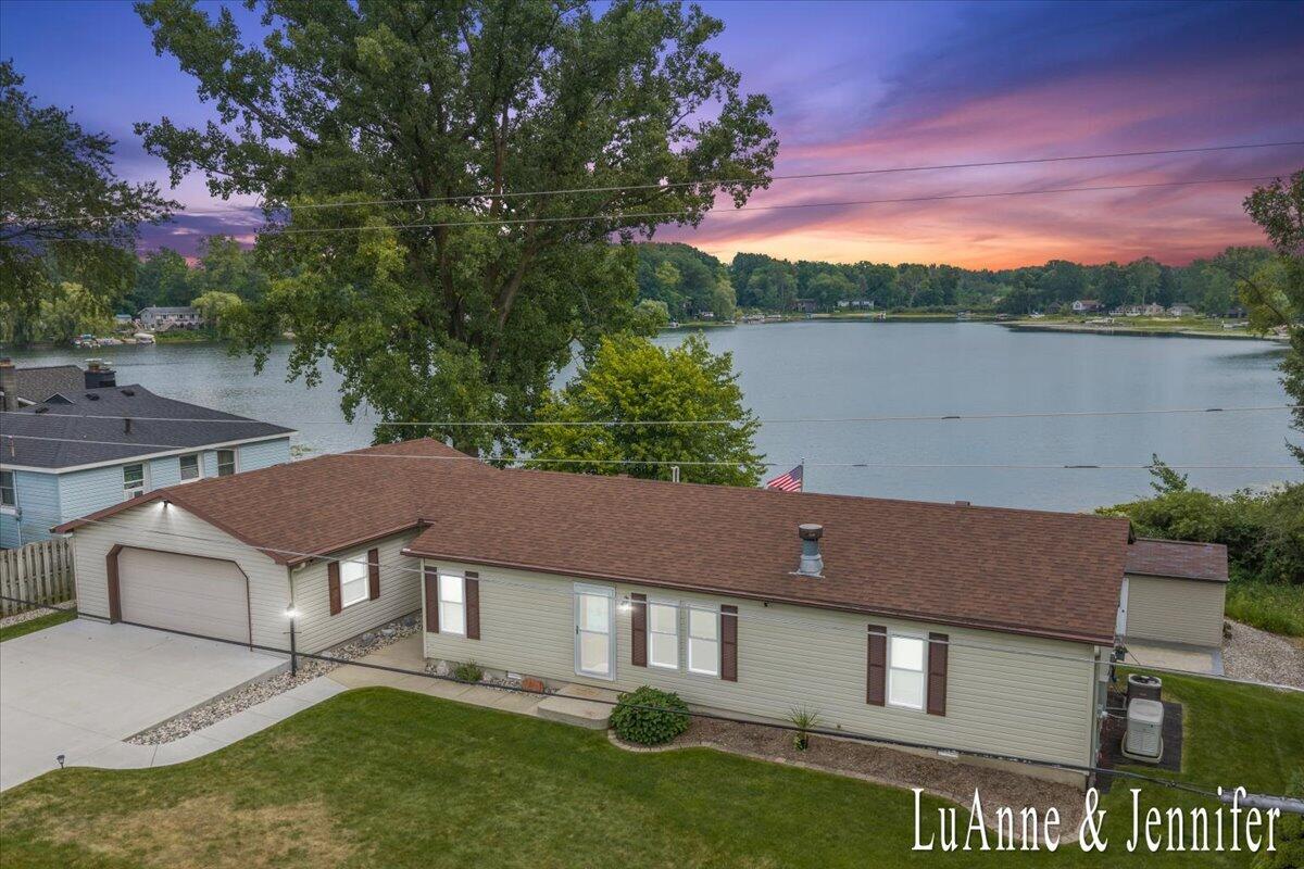 2nd image of 10260 Swem St, Rockford, MI 49341 | MLS# 70531604