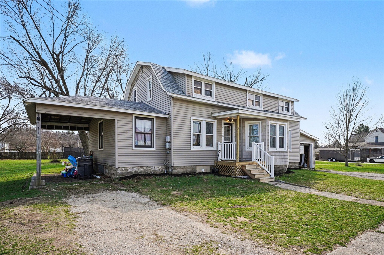 2nd image of 229 Union St, Lawton, MI 49065 | MLS# 70531691