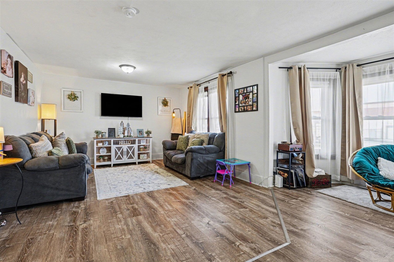 4th image of 229 Union St, Lawton, MI 49065 | MLS# 70531691