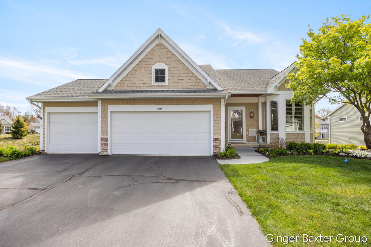 1st image of 12519 Retreat Dr, Grand Haven, MI 49417