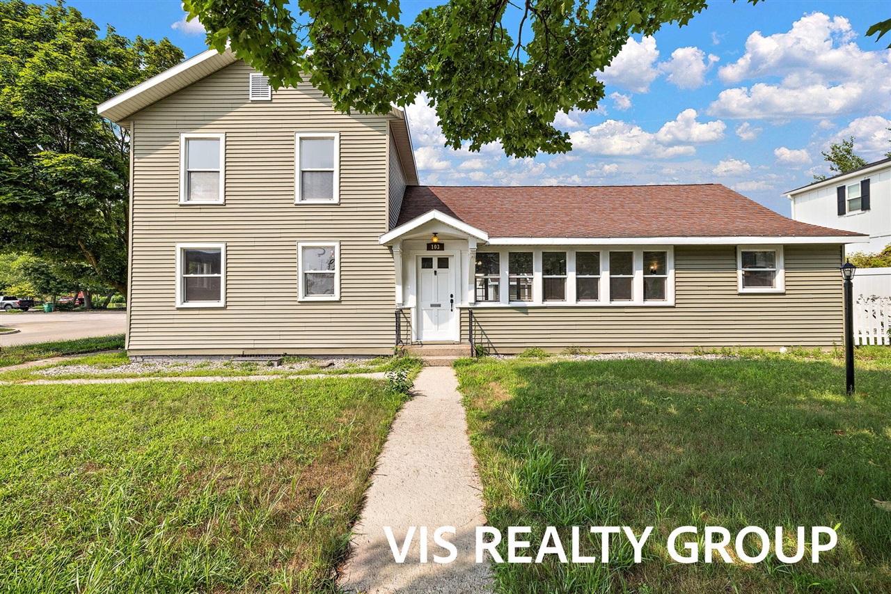 1st image of 103 E Savidge St, Spring Lake, MI 49456 | MLS# 70531876