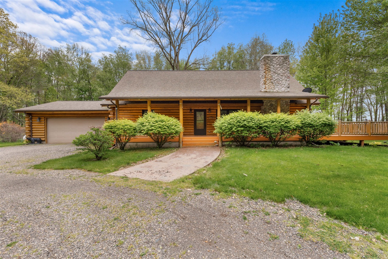 Homes for sale in Jonesville, MI | 12215 Goffe Rd, Jonesville, MI 49250 | MLS# 70532036