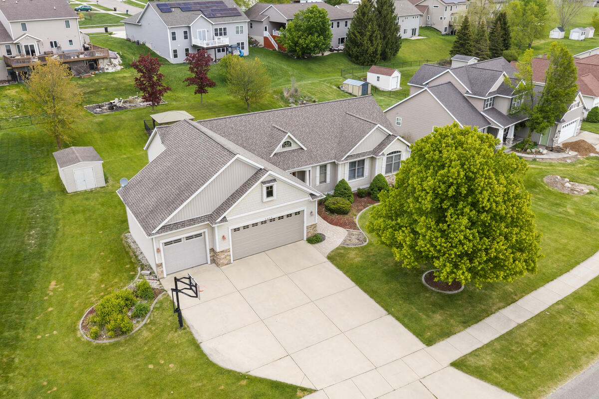 Photo 2 of Single family home for sale at 1815 Planters Row Dr, Byron Center, MI 49315 | MLS# 70532122 | Listing updated on 2026-10-05