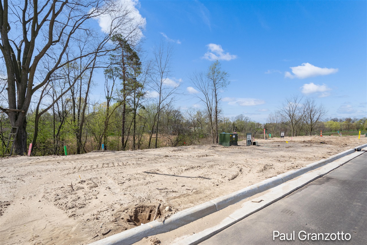 7th image of 3044 Arbor Creek Ave, Grand Rapids, MI 49512 | MLS# 70532178