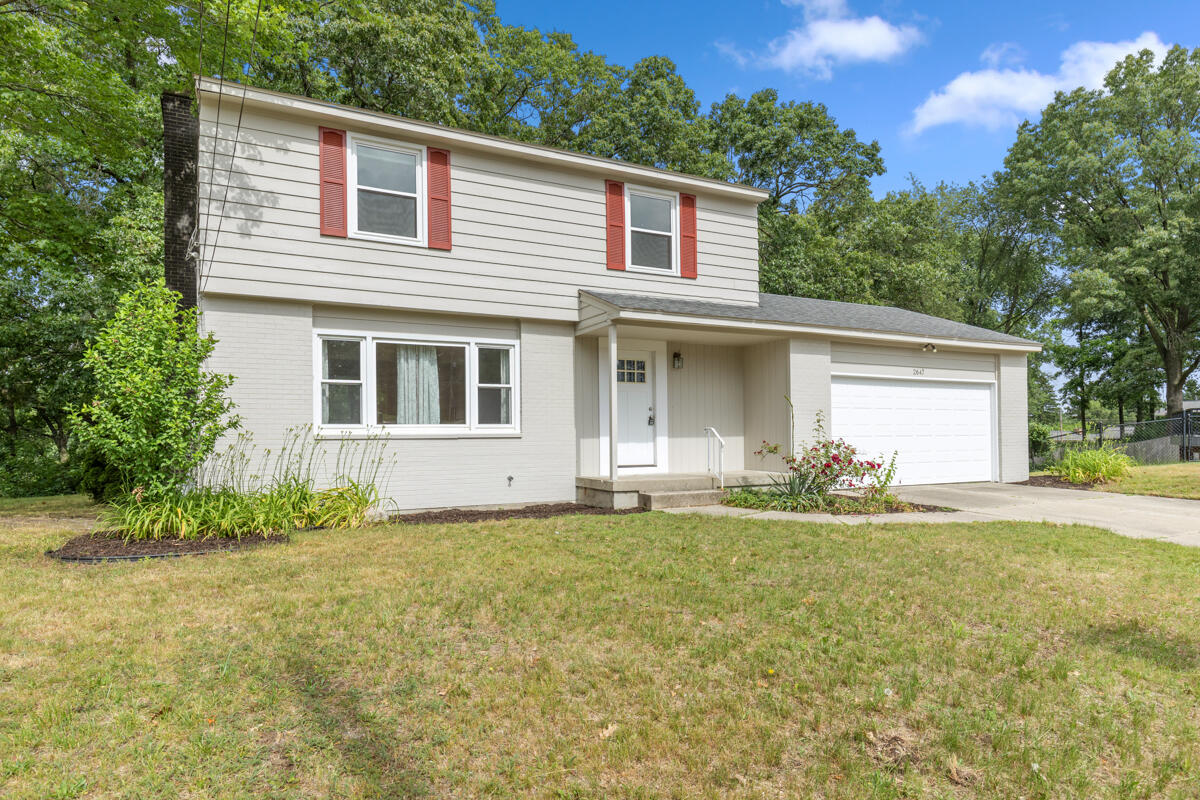 1st image of 2647 Manitoba Ct, Grand Rapids, MI 49525 | MLS# 70532398