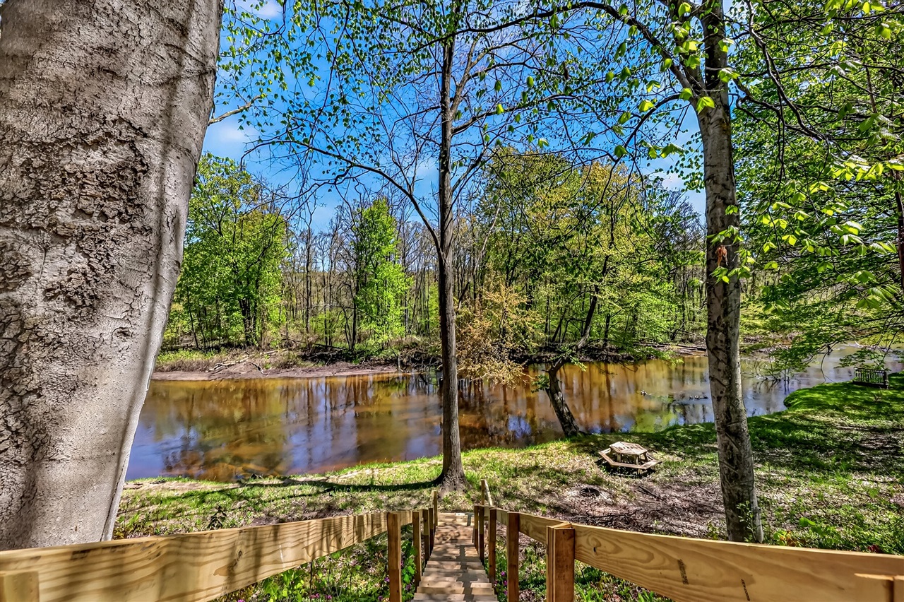 2nd image of 3868 S Riverview Dr, Hesperia, MI 49421 | MLS# 70532673
