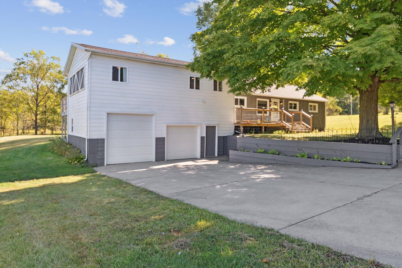 1st image of 8590 Greenfield Hwy, Bellevue, MI 49021 | MLS# 70532972