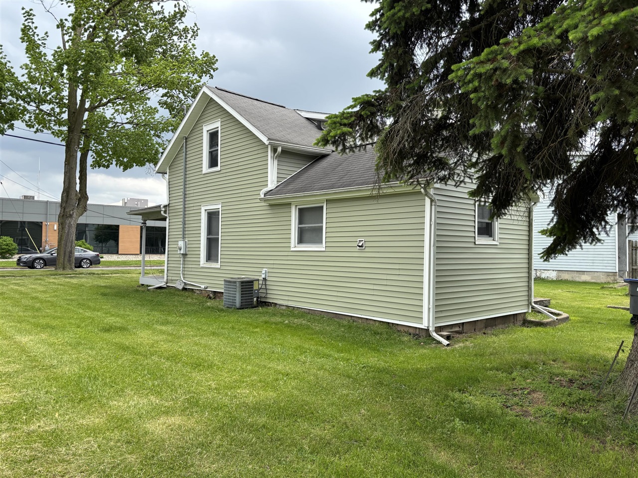 4th image of 202 N Clay St, Sturgis, MI 49091 | MLS# 70533089
