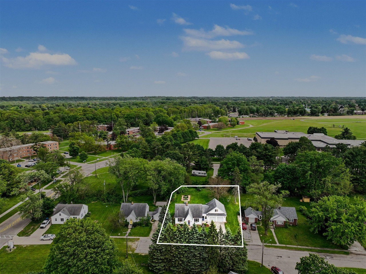 Homes for sale in Berrien Springs, MI | 8765 Grove Ave, Berrien Springs, MI 49103 | MLS# 70533430