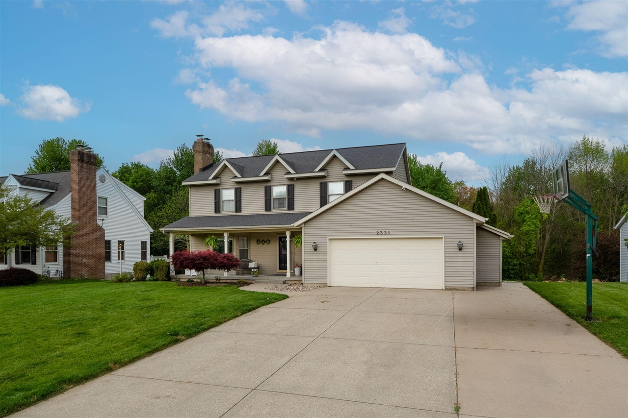 Photo 1 of Sale Pending at 2331 Pheasant Ave, Grand Rapids, MI 49534 | MLS# 70533502 | Listing updated on 2026-09-22