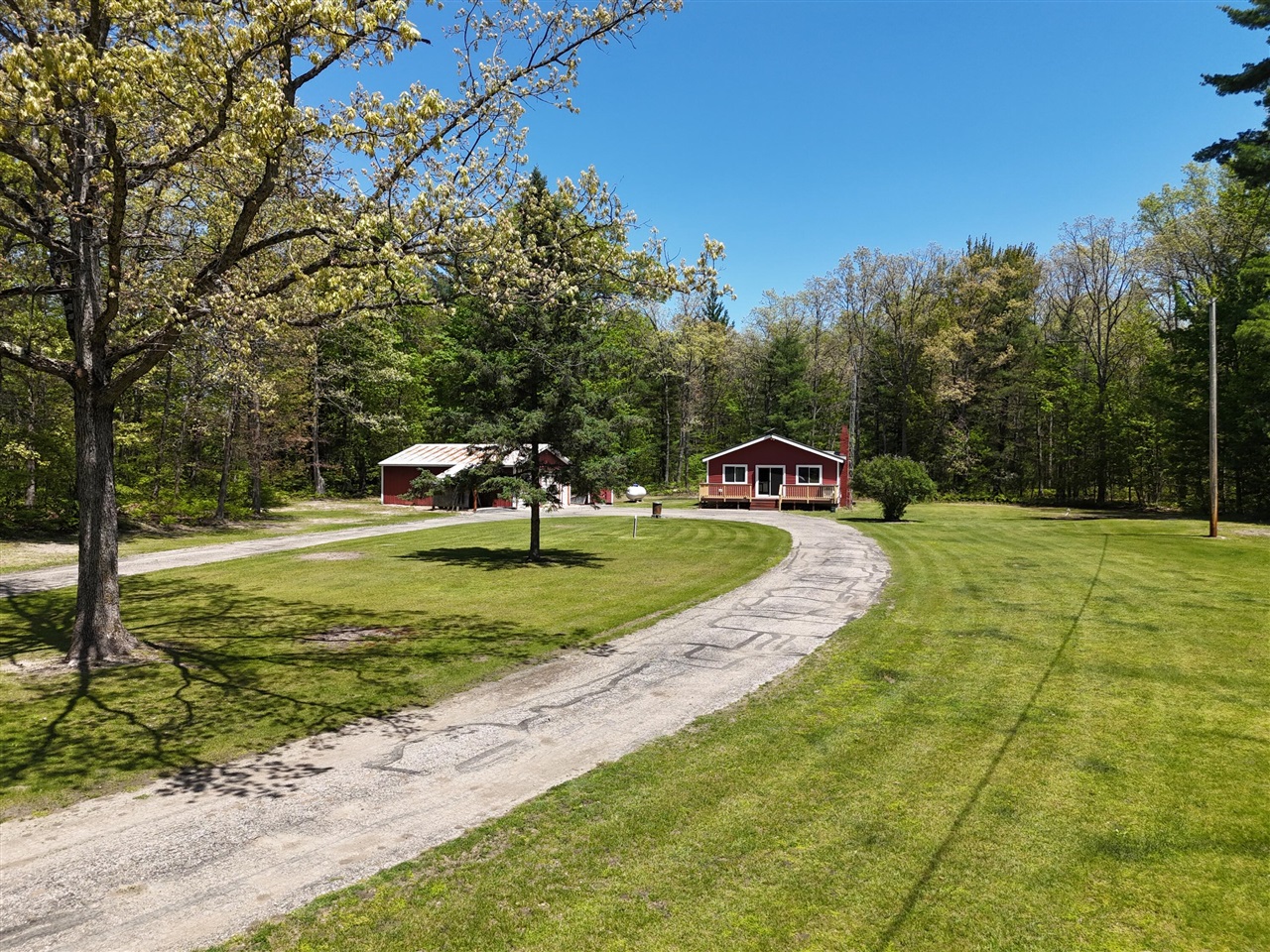 2nd image of 663 Seaman Rd, Wellston, MI 49689 | MLS# 70533513