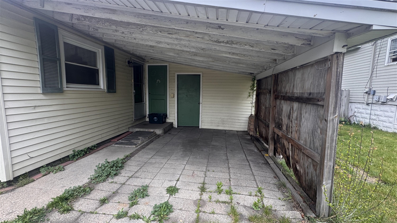 Homes for sale in Grand Haven, MI | 400 N 6Th St, Grand Haven, MI 49417 | MLS# 70533573