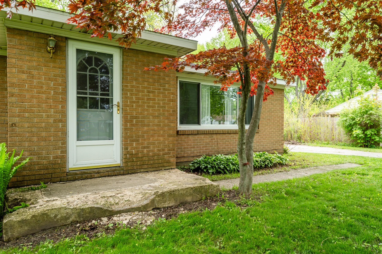 Homes for sale in Saint Joseph, MI | 3905 Meadow Ln, Saint Joseph, MI 49085 | MLS# 70533583