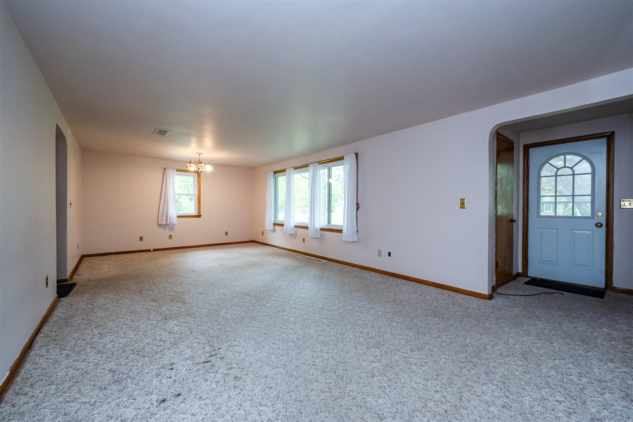 Homes for sale in Saint Joseph, MI | 3905 Meadow Ln, Saint Joseph, MI 49085 | MLS# 70533583