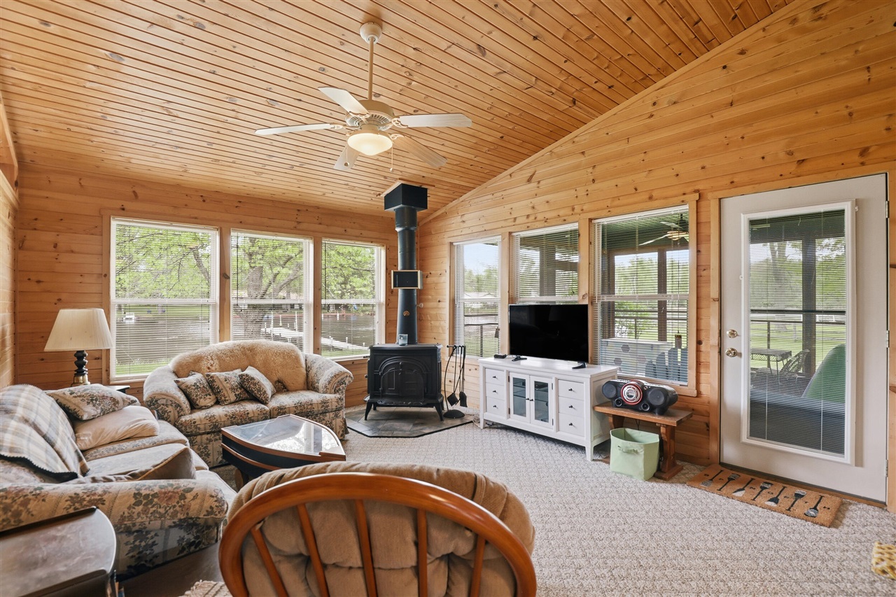 Photo 4 of Single family home for sale at 17079 5th Street, Barryton, MI 49305 | MLS# 70533734 | Listing updated on 2026-09-14