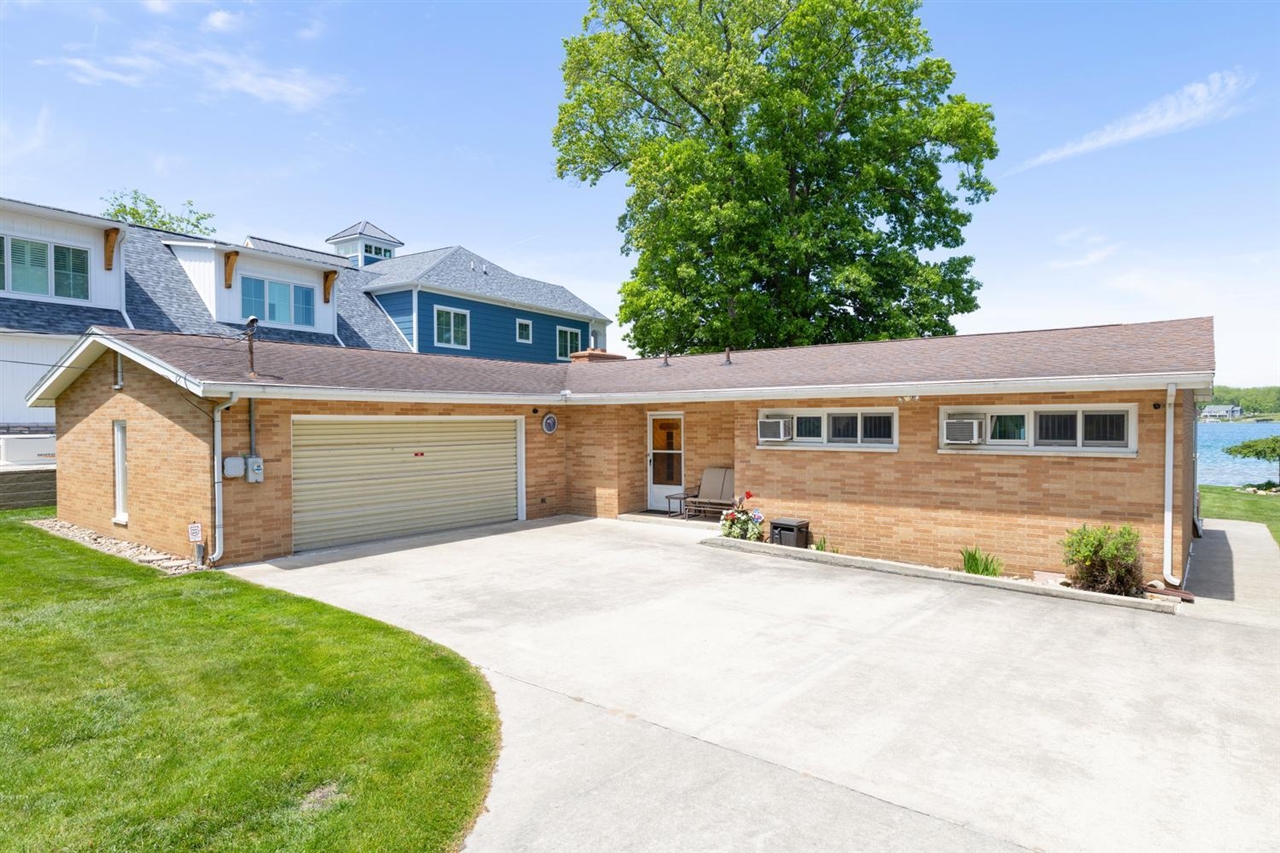 4th image of 20518 Diamond Shores Dr, Cassopolis, MI 49031 | MLS# 70533925
