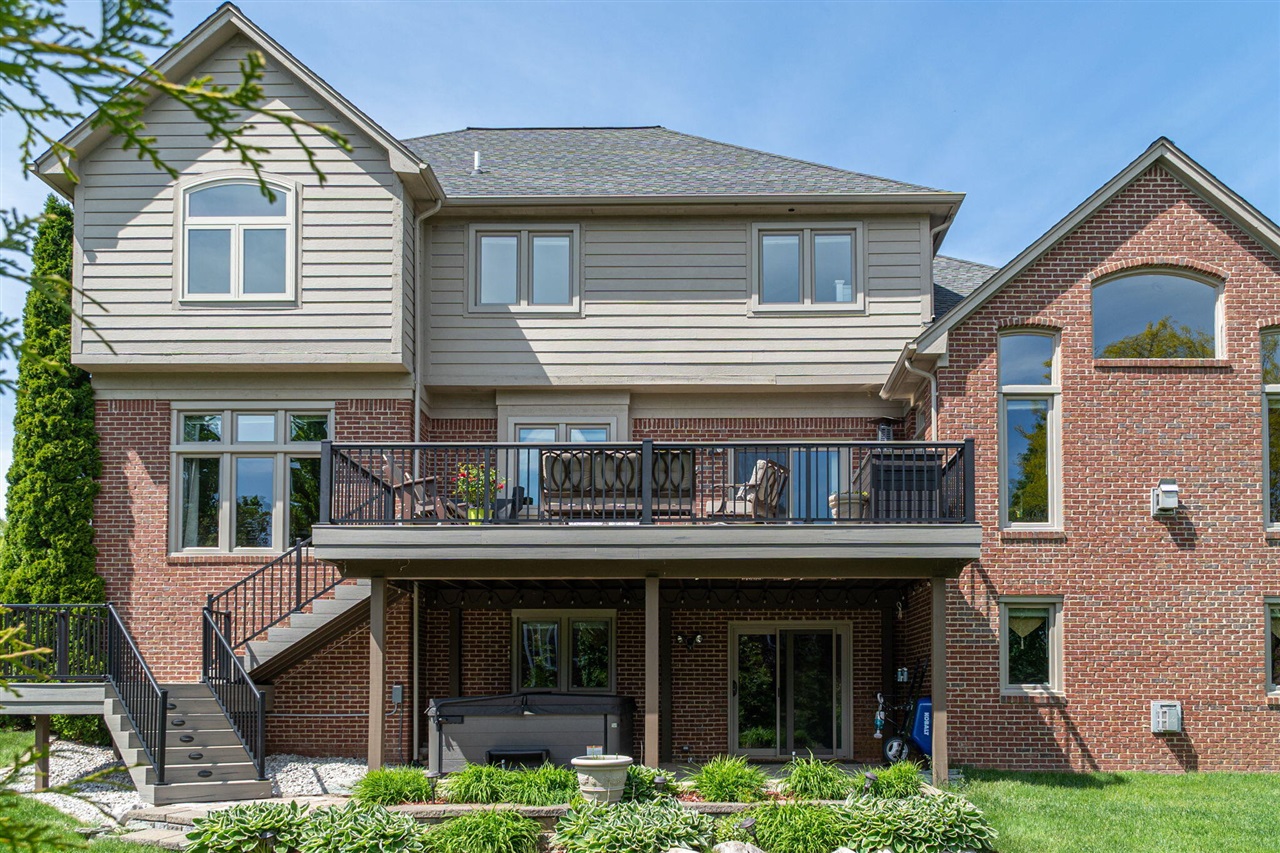 64th image of 3801 Fawn Dr, Rochester, MI 48306 | MLS# 70533935