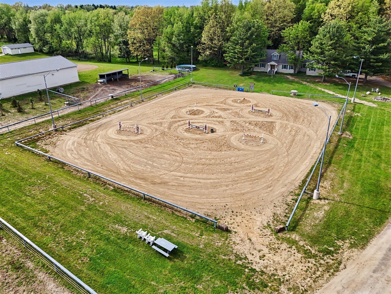 3rd image of 11475 Gorsline Rd, Battle Creek, MI 49014 | MLS# 70534116