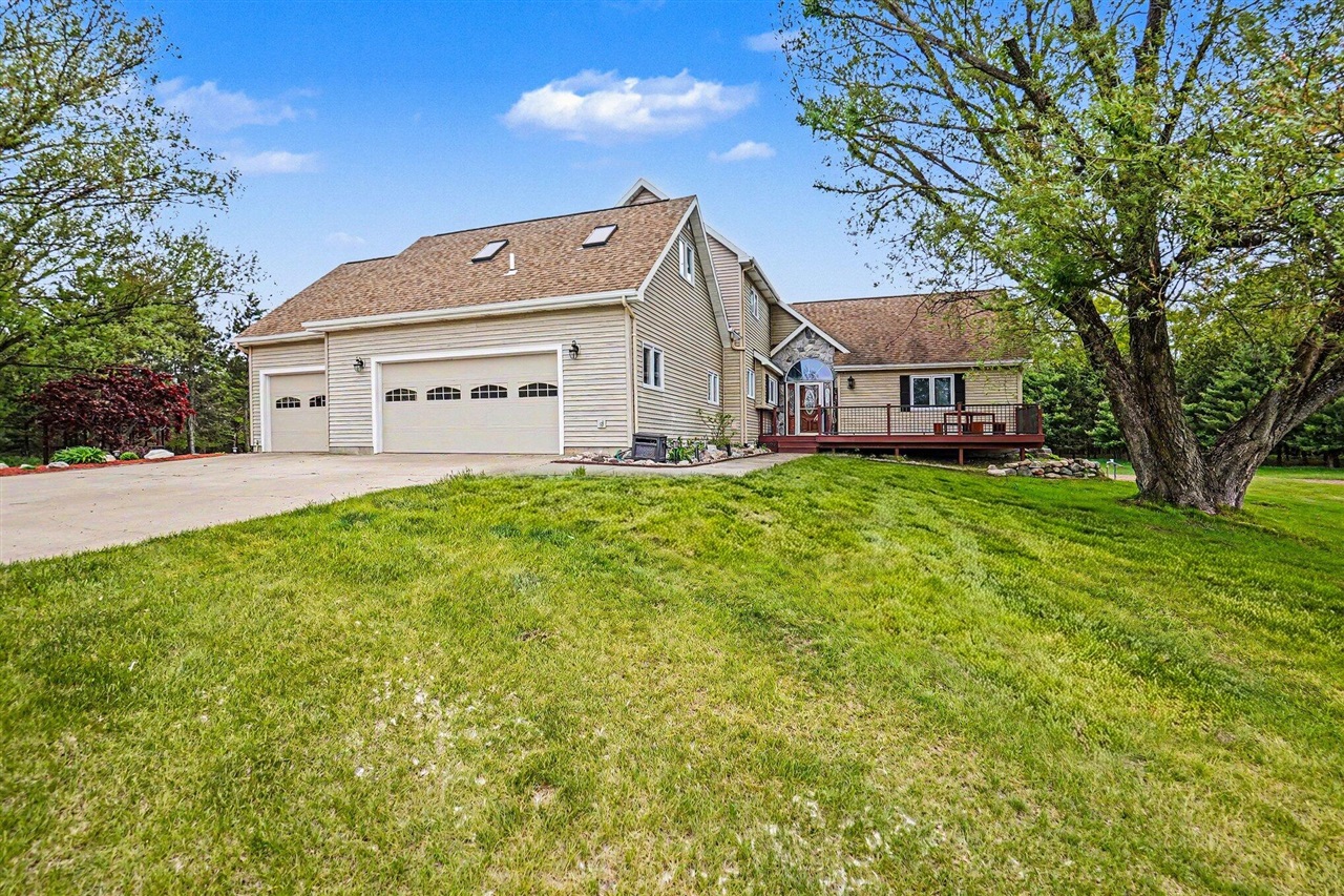 Homes for sale in Hersey, MI | 17634 Meceola Rd, Hersey, MI 49639 | MLS# 70534134