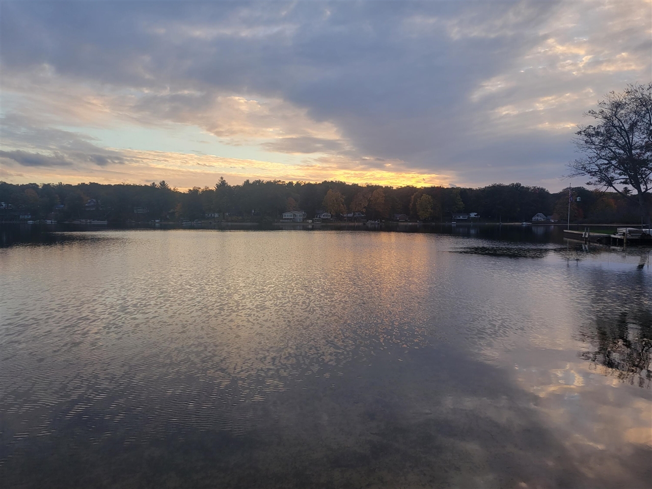 2nd image of 575 Newaygo Dr, White Cloud, MI 49349 | MLS# 70534149