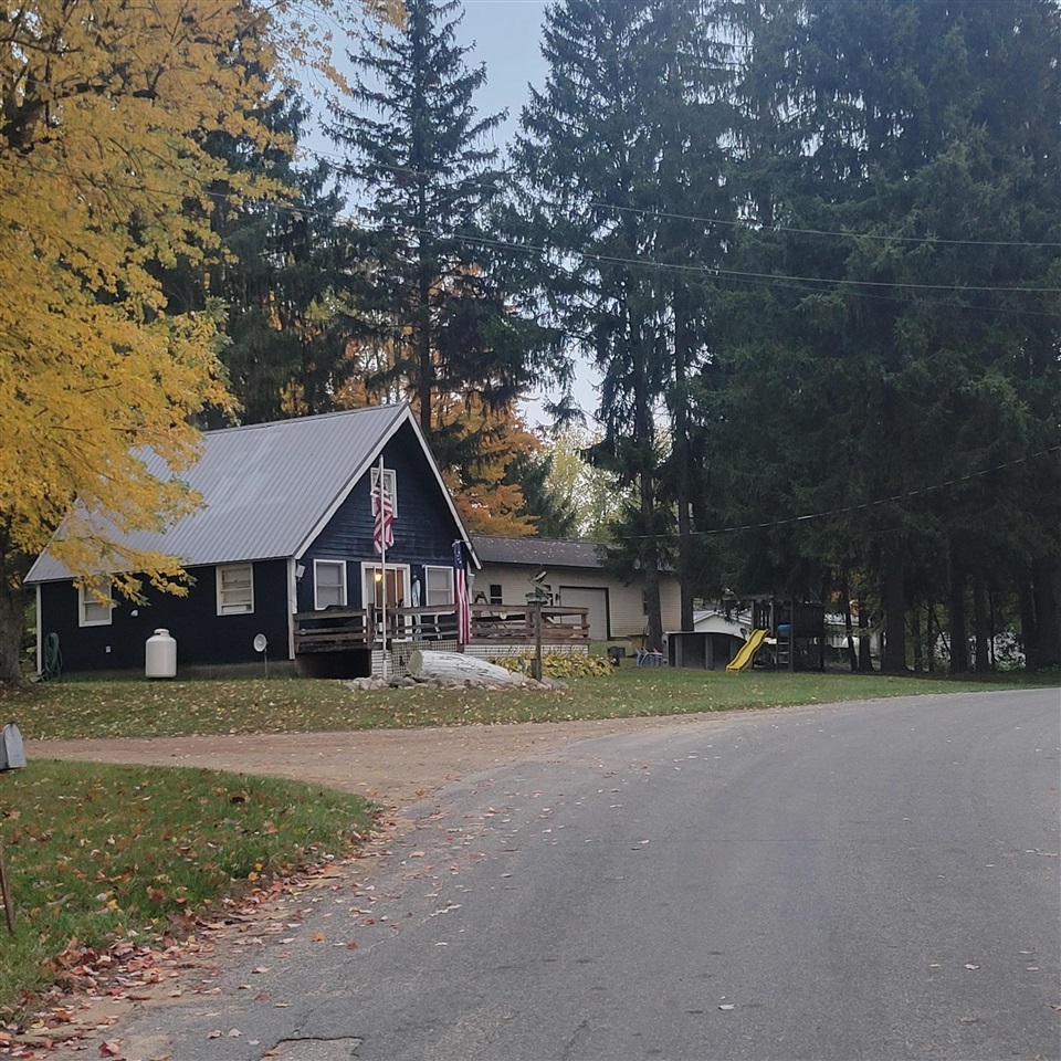 21st image of 575 Newaygo Dr, White Cloud, MI 49349 | MLS# 70534149