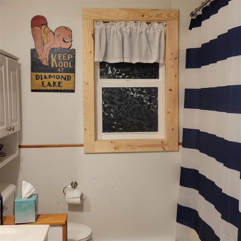 5th image of 575 Newaygo Dr, White Cloud, MI 49349 | MLS# 70534149