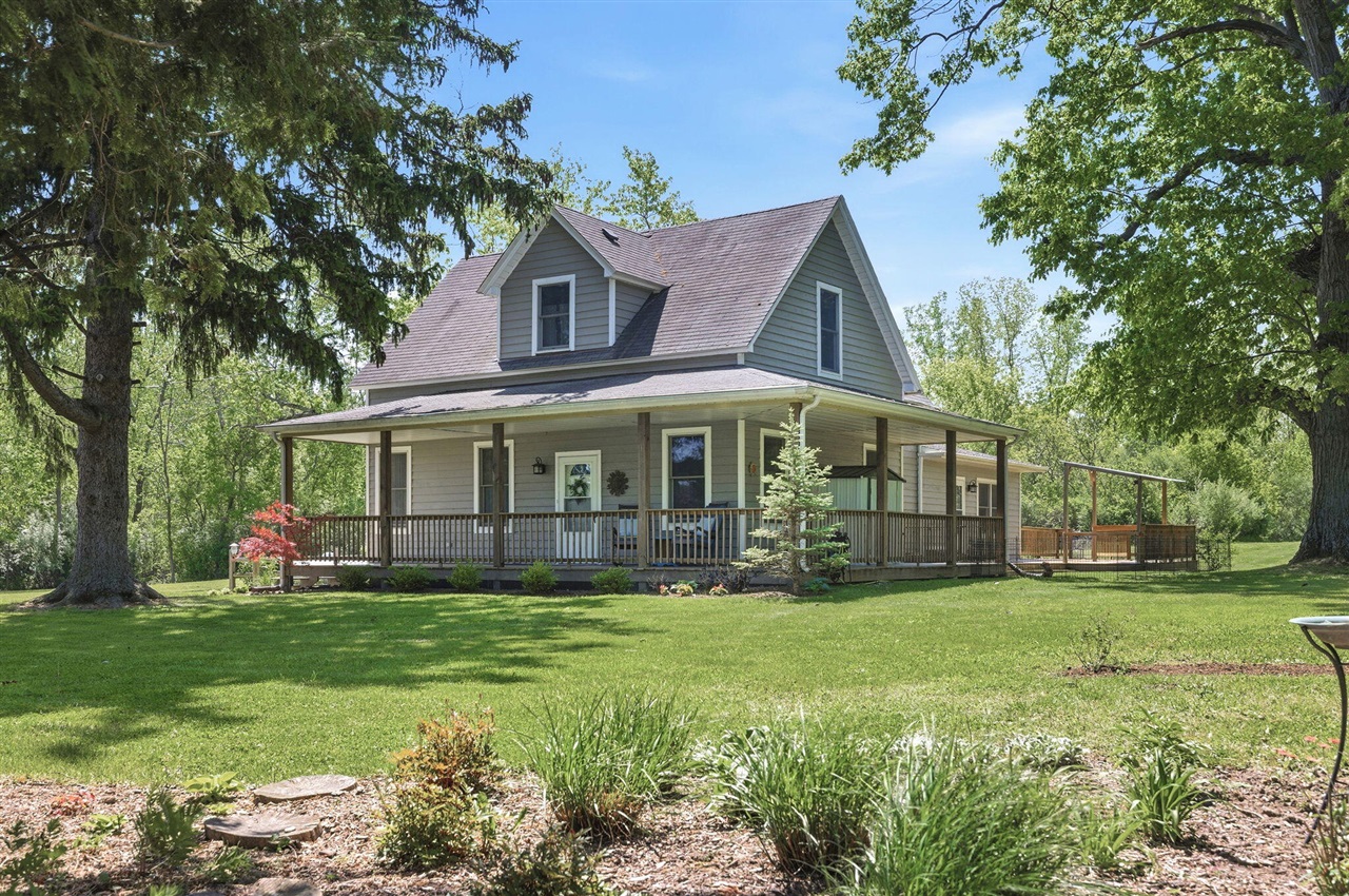 Homes for sale in Three Oaks, MI | 7780 W East Rd, Three Oaks, MI 49128 | MLS# 70534158