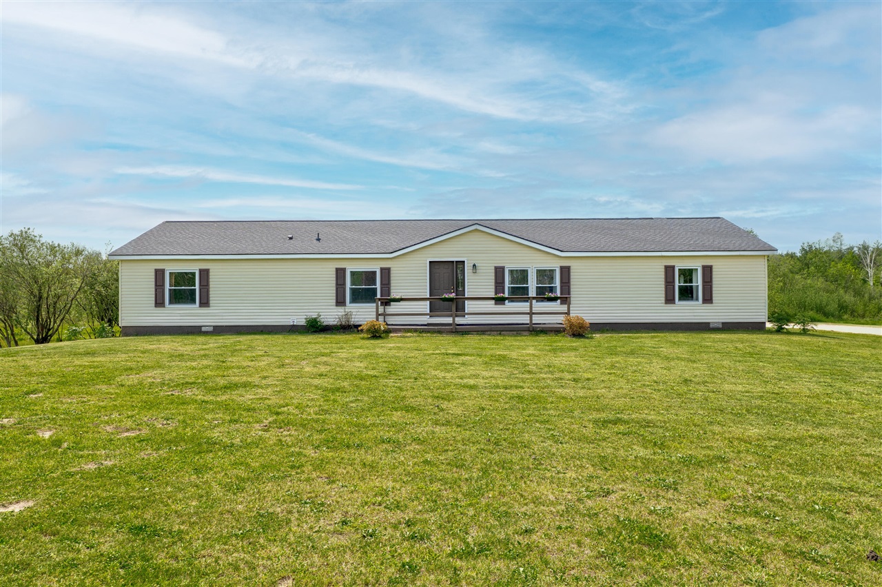 Homes for sale in Reed City, MI | 10815 S Hawkins Rd, Reed City, MI 49677 | MLS# 70534715