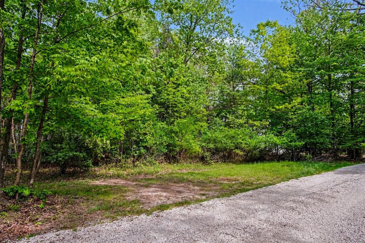 5th image of 434 Beech St, South Haven, MI 49090 | MLS# 70534748