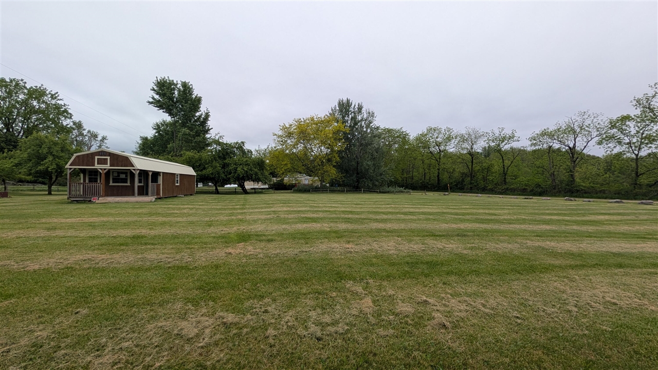 2nd image of 121 W Adams Rd, Bronson, MI 49028 | MLS# 70534800