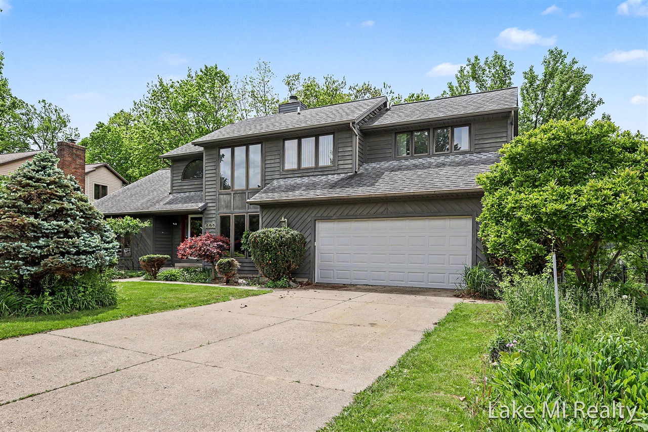 1st image of 5537 Bentbrook Dr, Grand Rapids, MI 49508 | MLS# 70534803