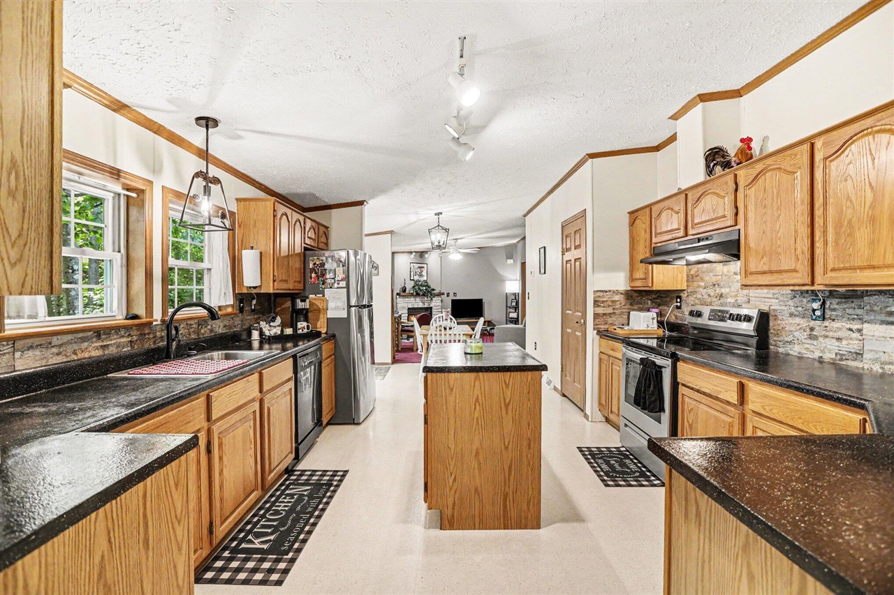 Photo 5 of Single Family Residence at 1351 W White Rd, Free Soil, MI 49411 | MLS# 70535146 |  | Sold on 2026-06-29