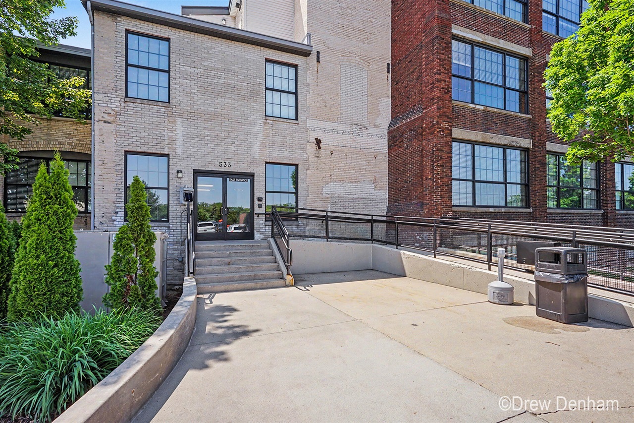 533-columbia-ave-007-holland-mi-49423/hzid_44afb924