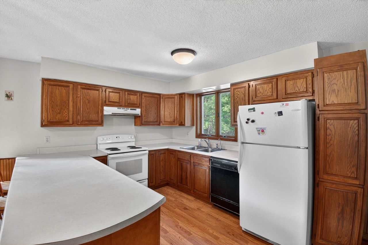 5th image of 3076 Senator Rd, Sheridan, MI 48884 | MLS# 70535191