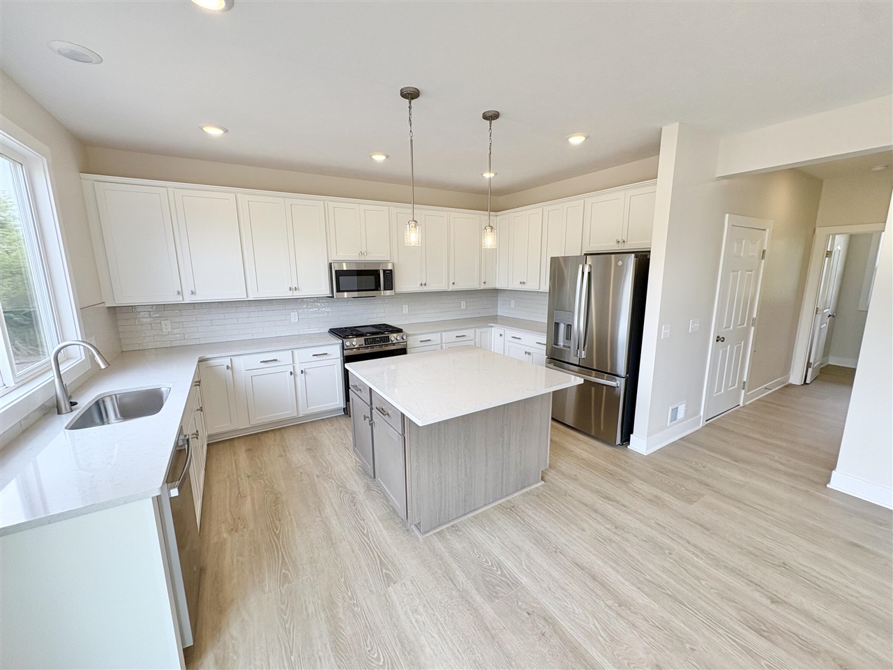 5th image of 720 Sunfield Dr, Byron Center, MI 49315 | MLS# 70535242