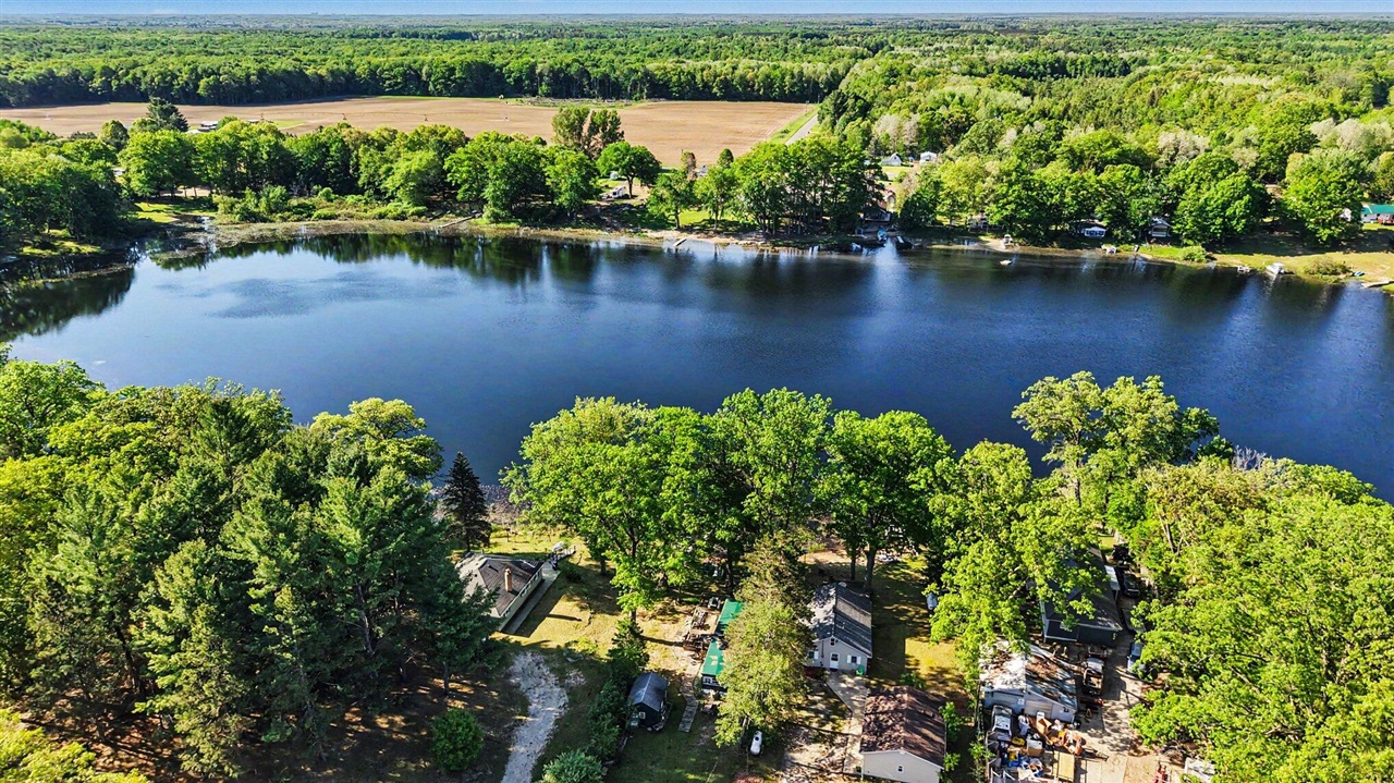 2nd image of 5207 E High Tower Lake Rd, Hesperia, MI 49421 | MLS# 70535429